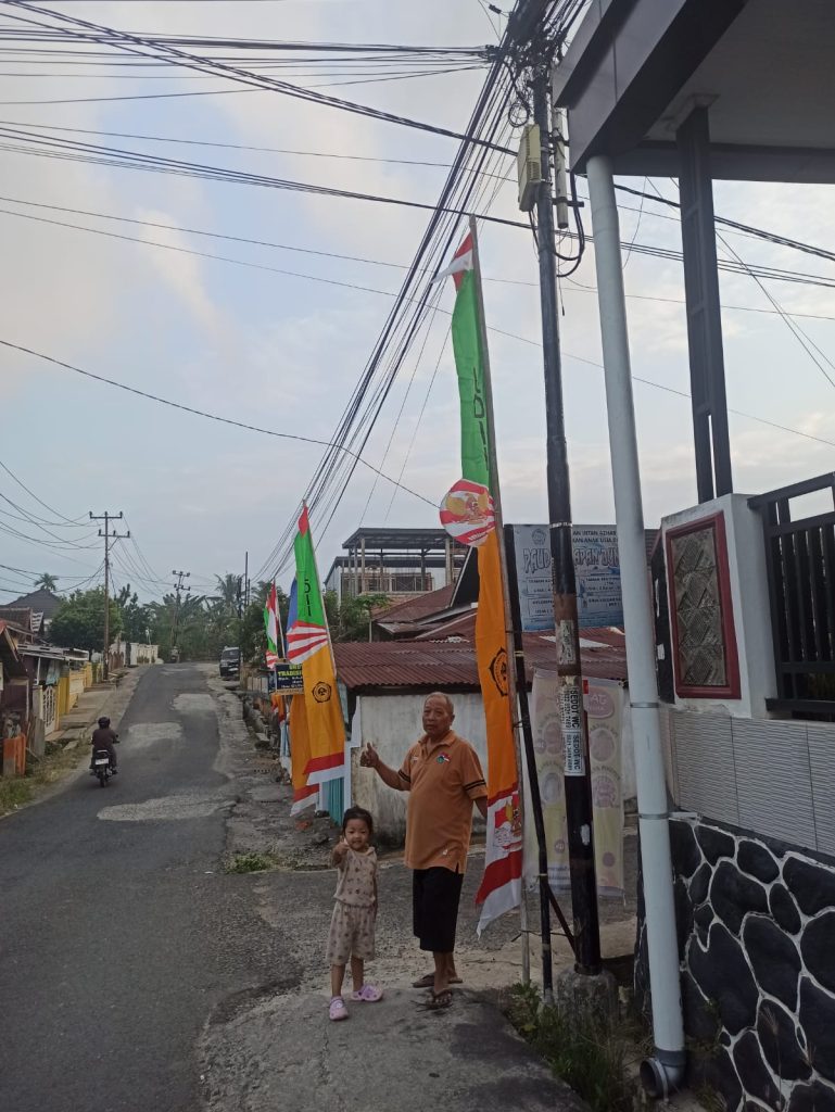 Warga LDII Bengkulu Semarakkan HUT ke-81 Kemerdekaan RI dengan Pemasangan Bendera dan Umbul-Umbul img 20260801 wa0010